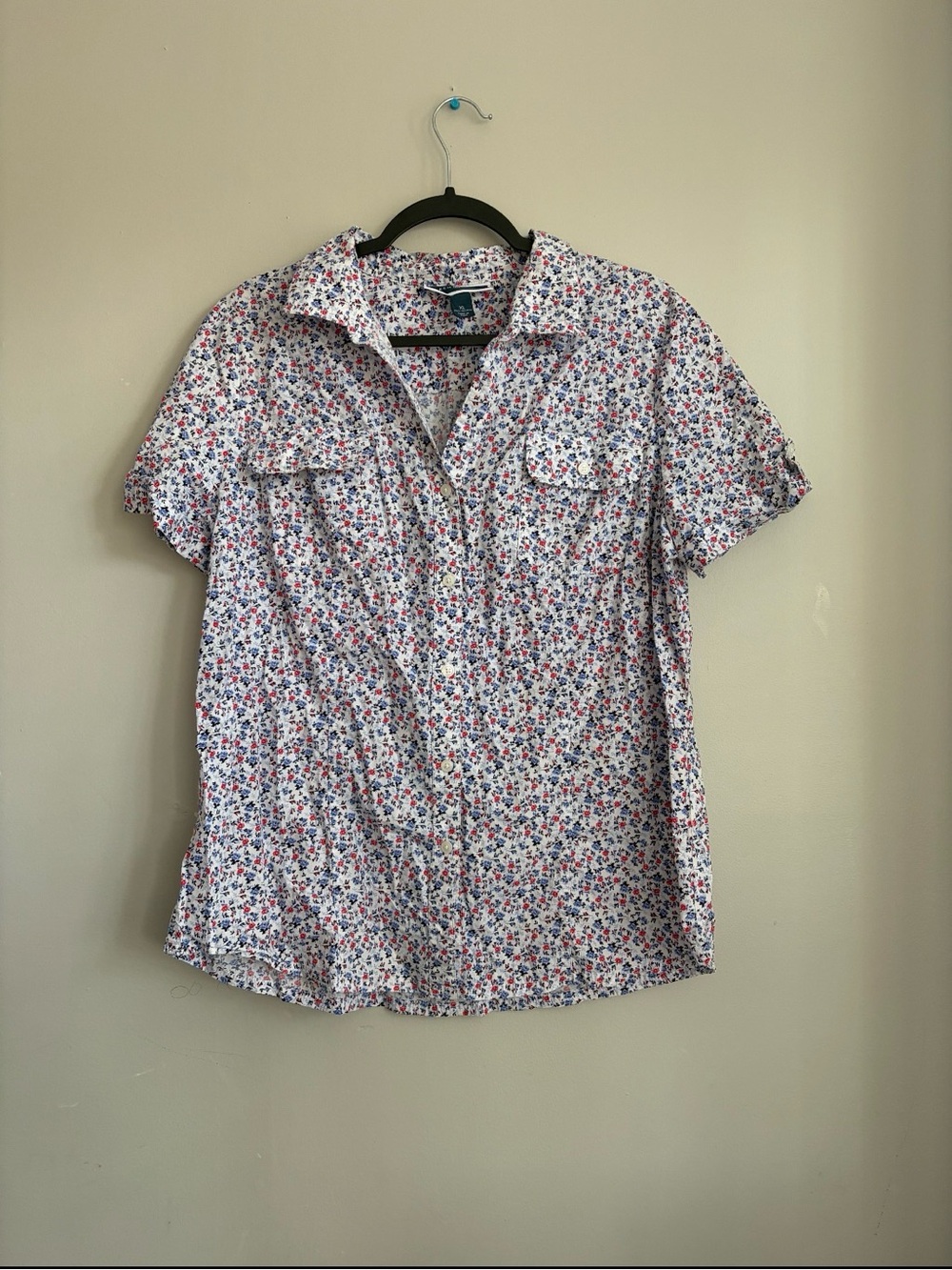 Karen Scott White Short-Sleeve Floral Button-Up Top